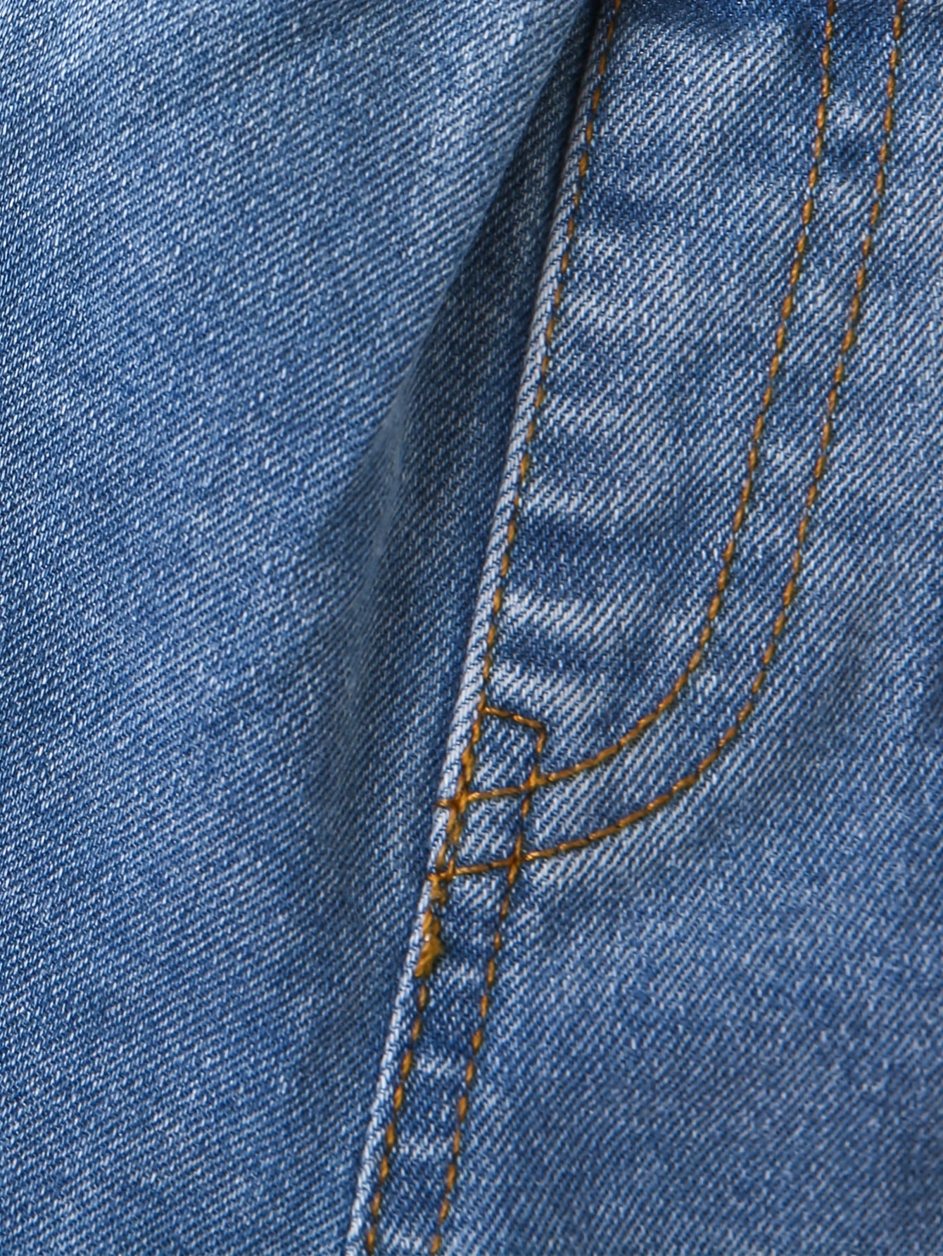 fc2bc679-e428-4326-876f-73ee8f43c275